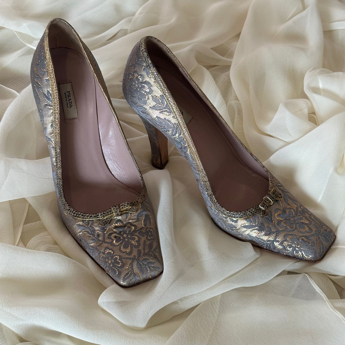 PRADA - Chinoiserie Brocade Pump